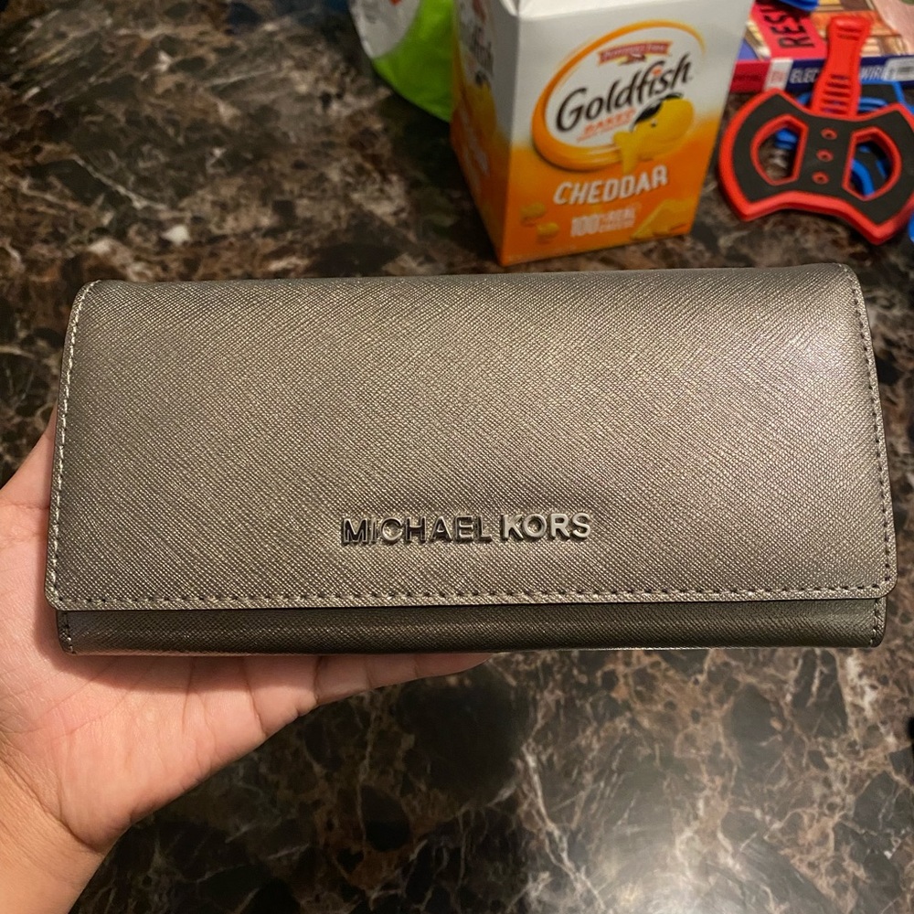 Michael Kors Metallic Gray Wallet